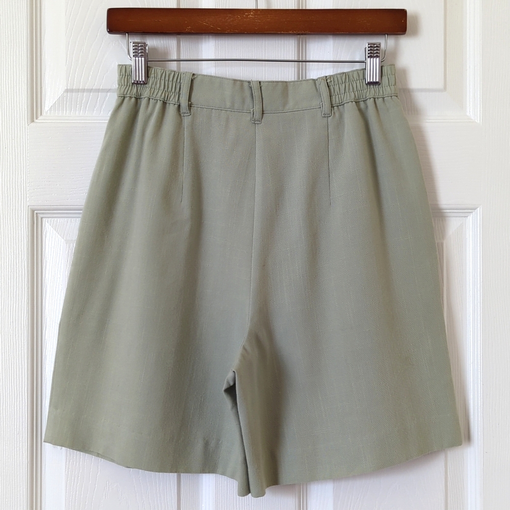 Sag Harbor 90's Vintage Preppy Pleated High Waisted Wide Leg Shorts Light Sage - Picture 9 of 11